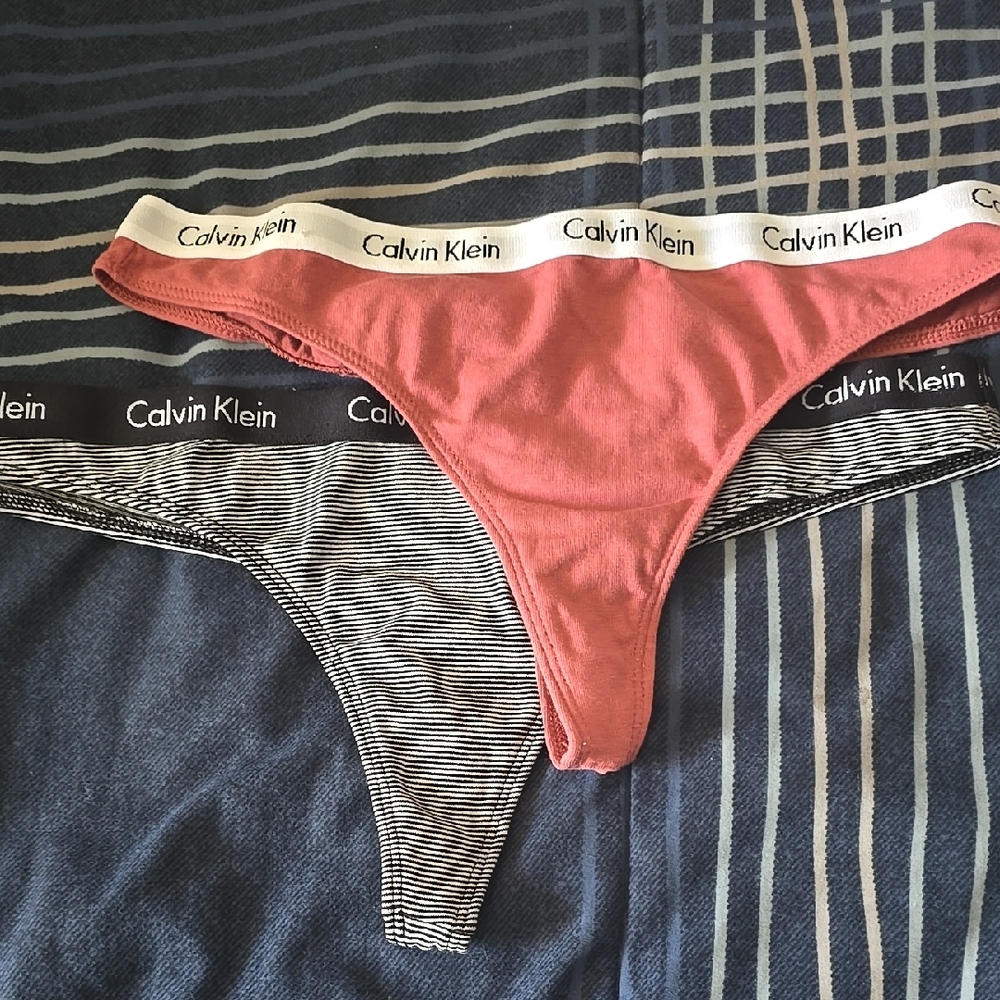 Calvin Klein Pink and Black Thong Set